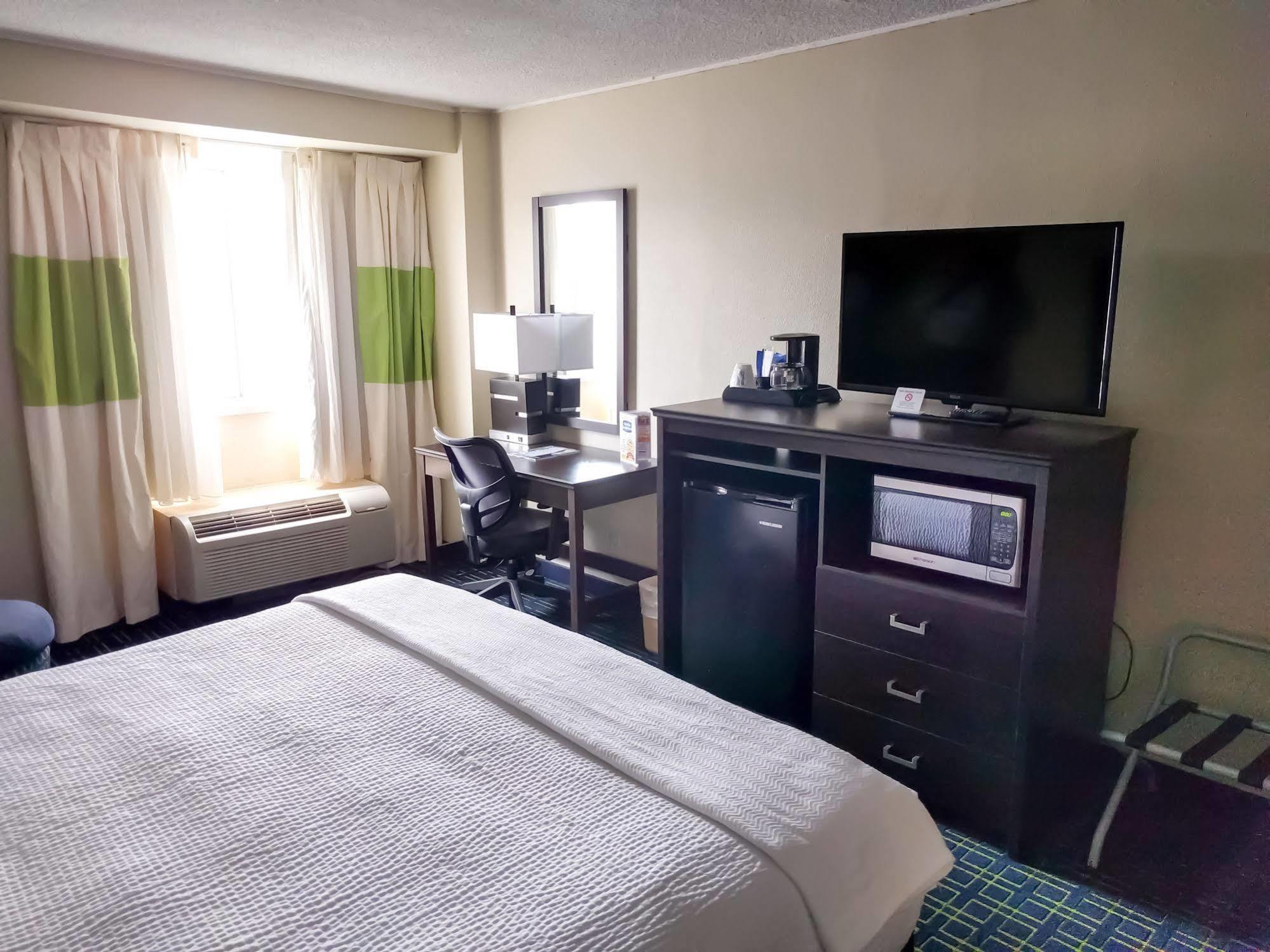 Charleston Tower Hotel Dış mekan fotoğraf